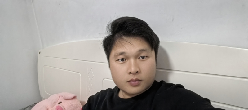 一个幸运的人的第一张照片--中山闪婚服务中心